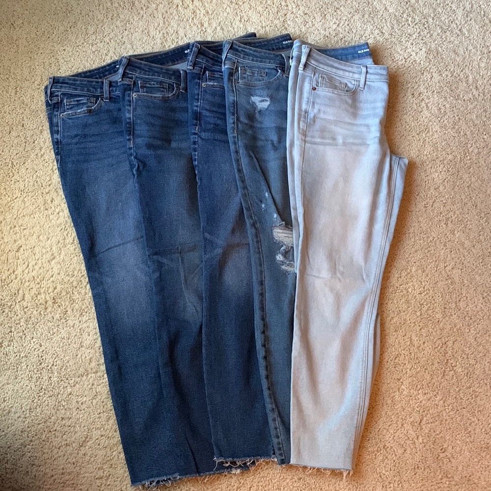 EUC Old Navy mid rise rock star super skinny Jean lot